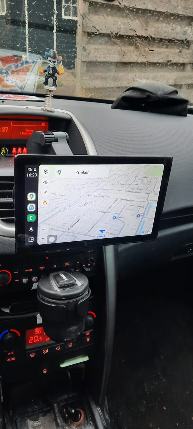 Customer photo review of Siltcon® 9”  Carplay / Android Auto Scherm