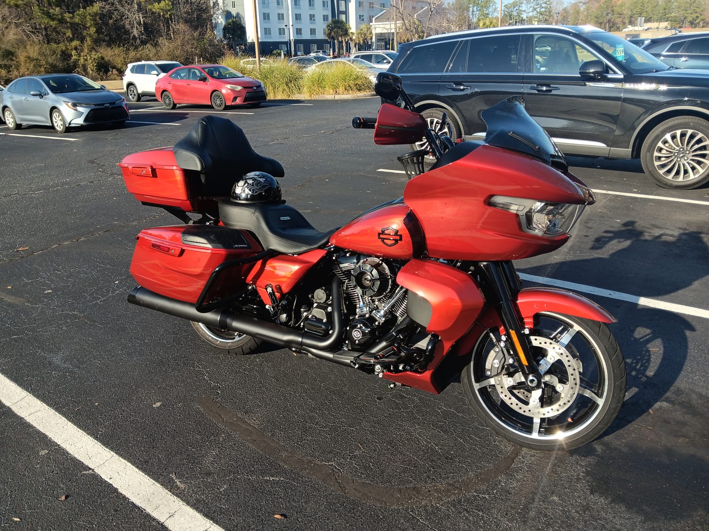 Customer photo review of Color Matched hand guard with LED for Harley Touring & Softails