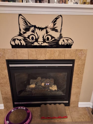 Customer photo review of Peeking Cat - Metal Wall Art