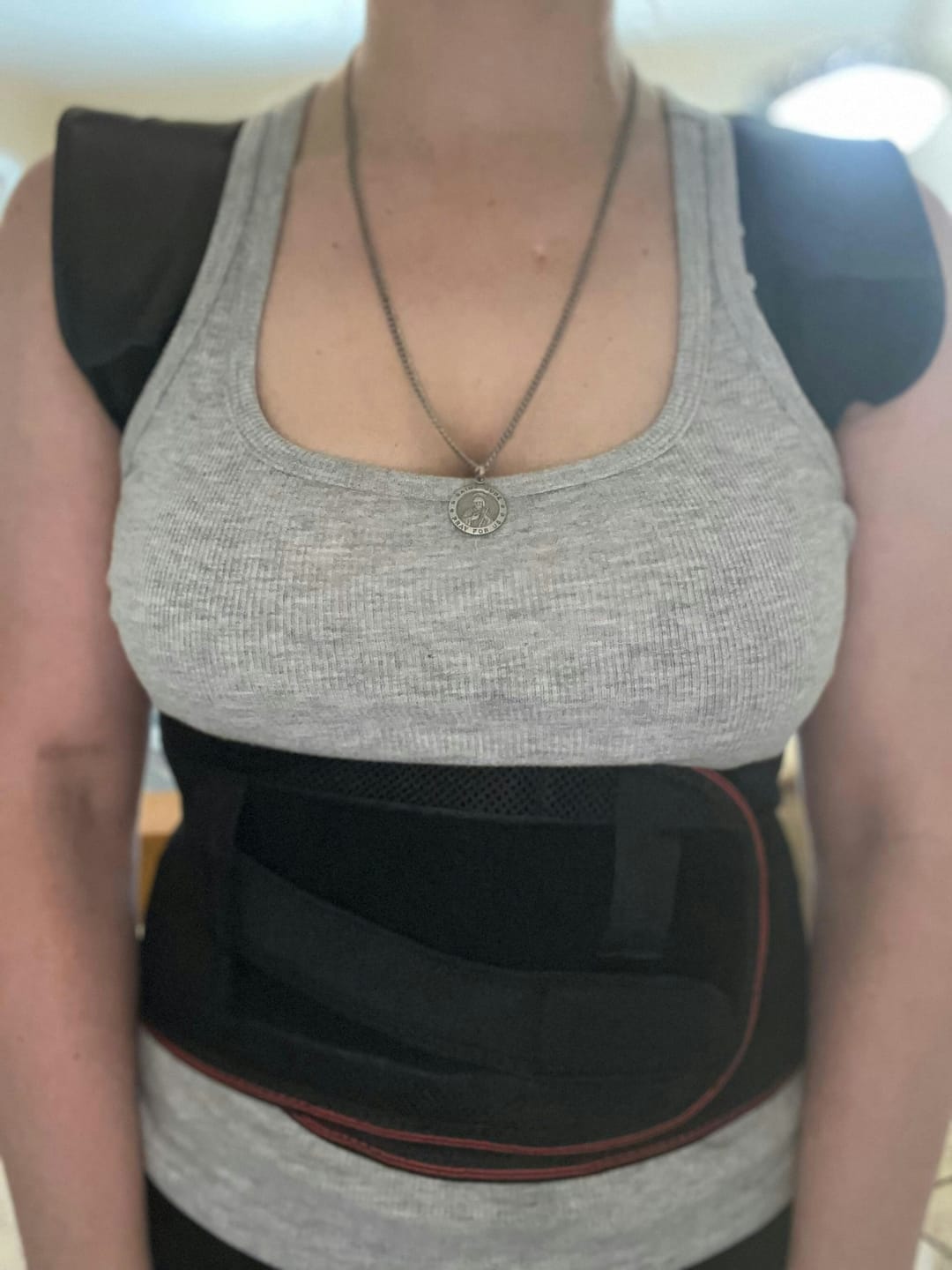 Customer photo review of Elbow Pads with Compression Straps Prevent Elbow Injury – 2 Pack