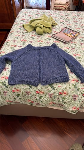 Customer photo review of JAMIE CARDIGAN – DIGITAL PATTERN