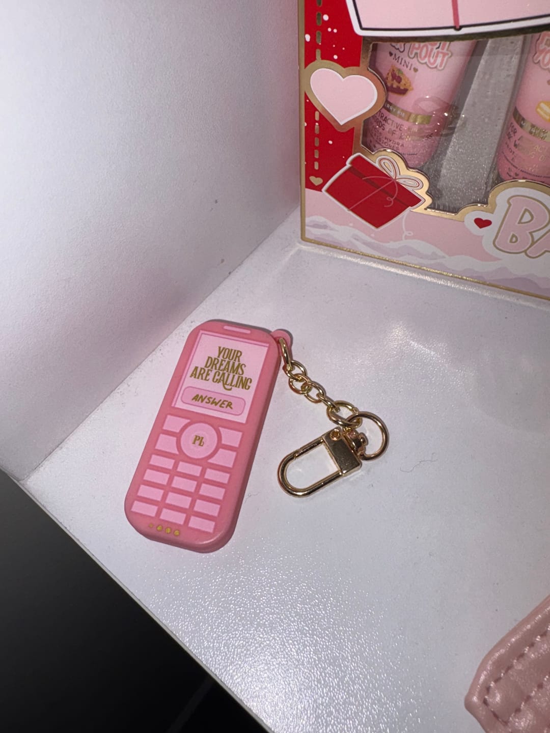 รีวิวภาพถ่ายจากลูกค้าของ P. Louise You're So Charming Keyring Charms