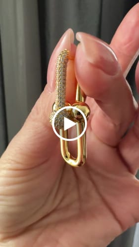 Customer video review of HARDWEAR DROP DIAMONDS EARRINGS