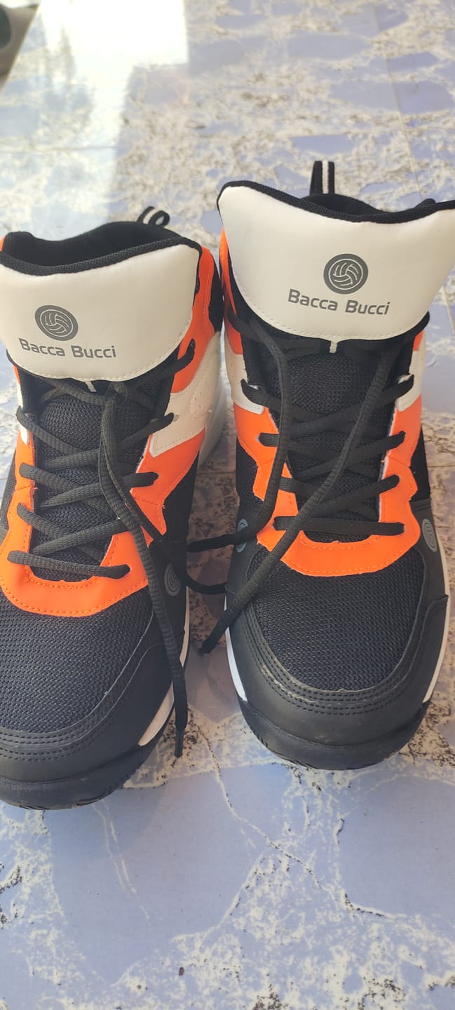 Customer photo review of Bacca Bucci Wager