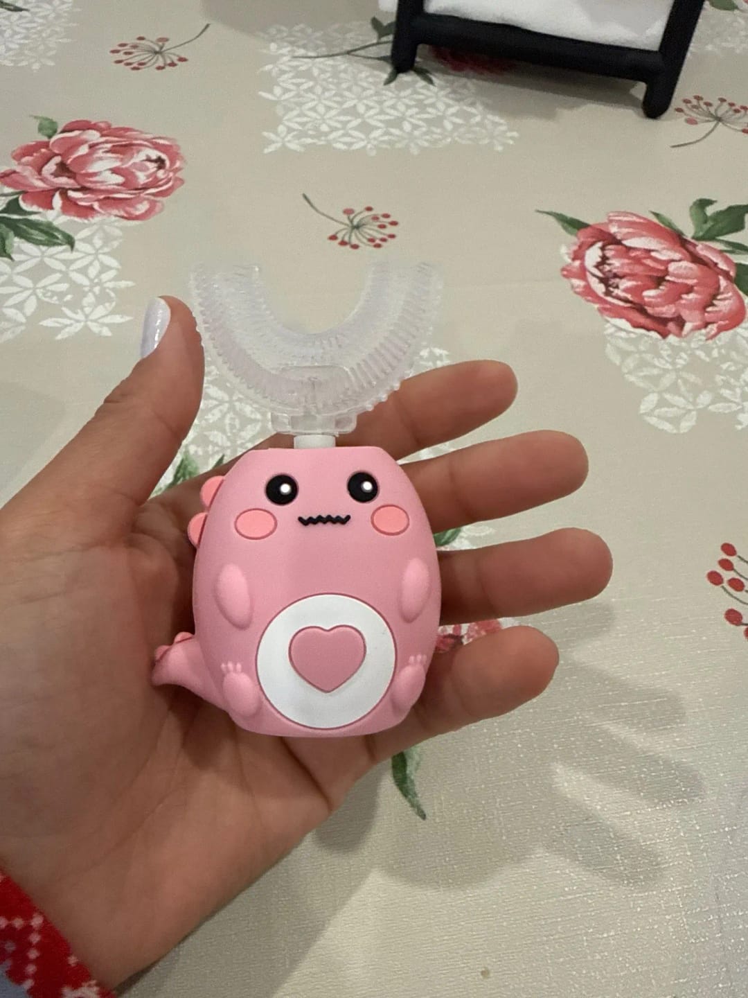 Customer photo review of Kids' U-Shaped Electric Toothbrush