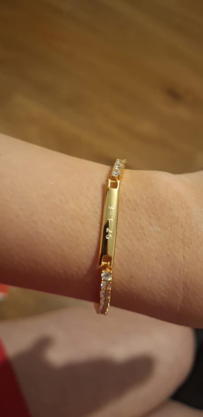 Customer photo review of Personalised Tennis Bracelet Gold