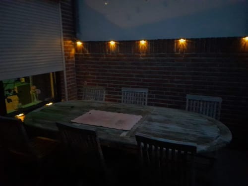 Kundeanmeldelse med foto af LumiGarden