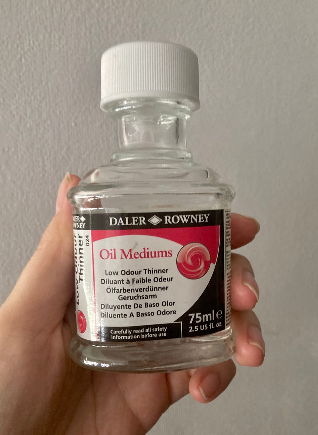 Customer photo review of Daler Rowney - Diluyente de Bajo Olor 024 75 ml