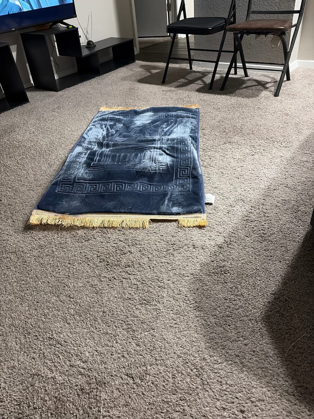 Customer photo review of Medical Prayer Mat With Memory Foam Pillow