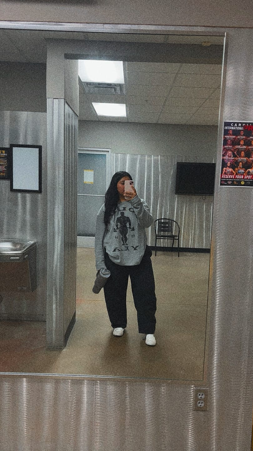 Customer photo review of 8047 - Gold's Gym Thermal Longsleeves