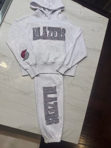 Customer photo review of Custom WORD with Outline STRAIGHT SPANGLE ( TWO TRANSFERS )