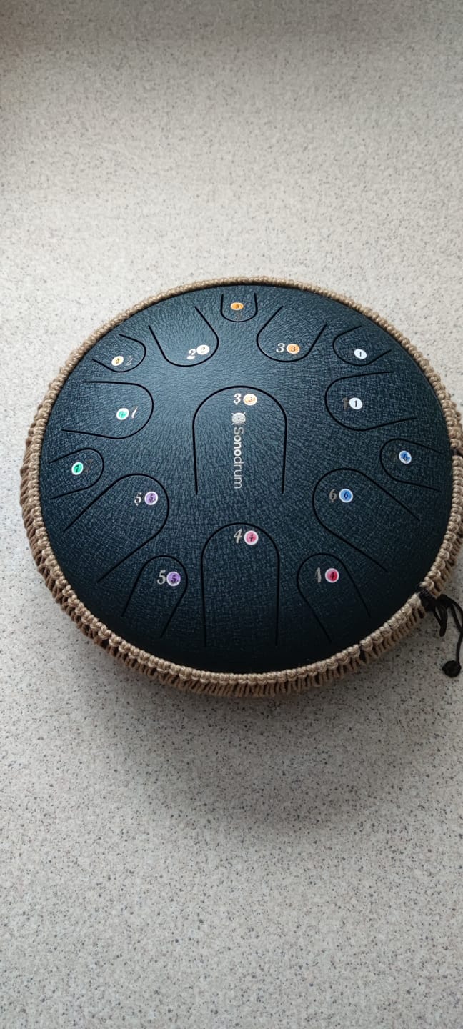 Customer photo review of Sonodrum Zungentrommel - "Premium" - Handgefertigt - 35,5cm - 15 Zungen - C-Dur