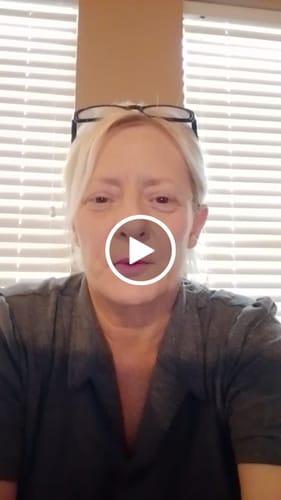 Customer video review of Imako® Cosmetic Teeth – Refill Kit