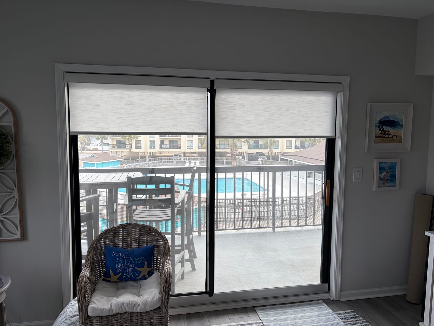 Customer photo review of SmartWings Motorized Light Filtering Roller Shades 70% Blackout Essential