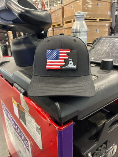 Customer photo review of Richardson 112 Don’t Tread On Me 3D Waving Flag Trucker Hat