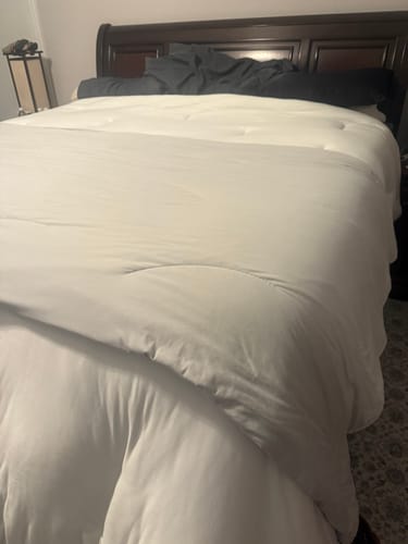 Customer photo review of CloudCool™ Cooling Comforter