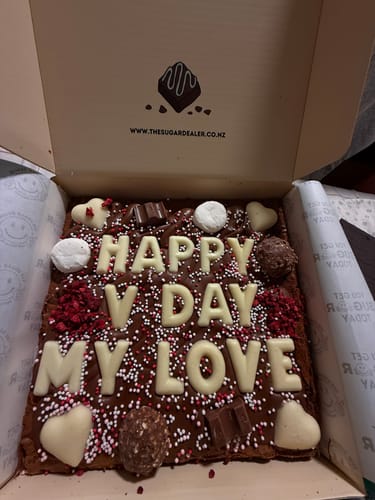 Customer photo review of Custom message heart brownie