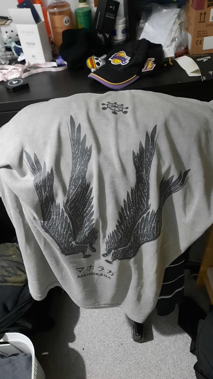 Customer photo review of Mahoraga Wings