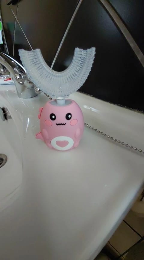 Customer photo review of Kids' U-Shaped Electric Toothbrush