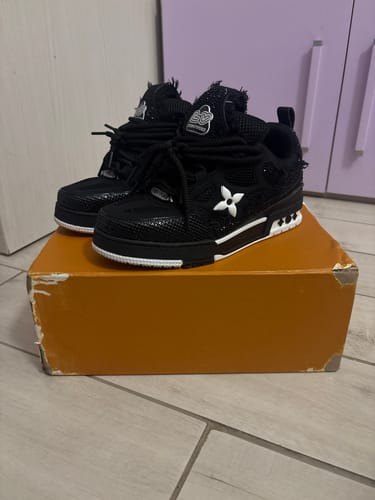 Recensione con foto di un cliente su Sneakers LV Skate Nera/Bianca Crystal