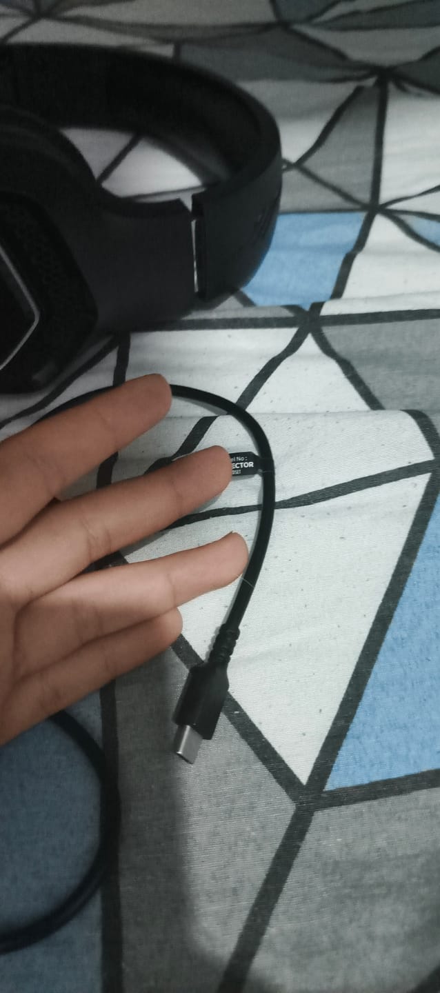 Customer photo review of Vector RGB Oyuncu Kulaklığı