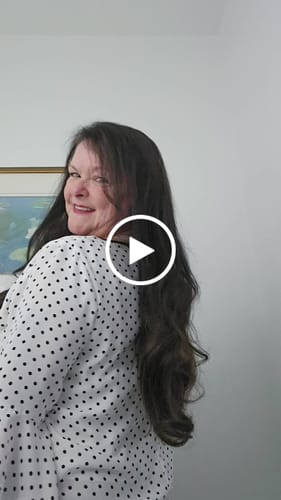 Customer video review of High Quality Halo Hair Extensions