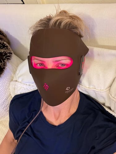 Customer photo review of JOVS 4D Laser Anti-Aging Therapy Mask