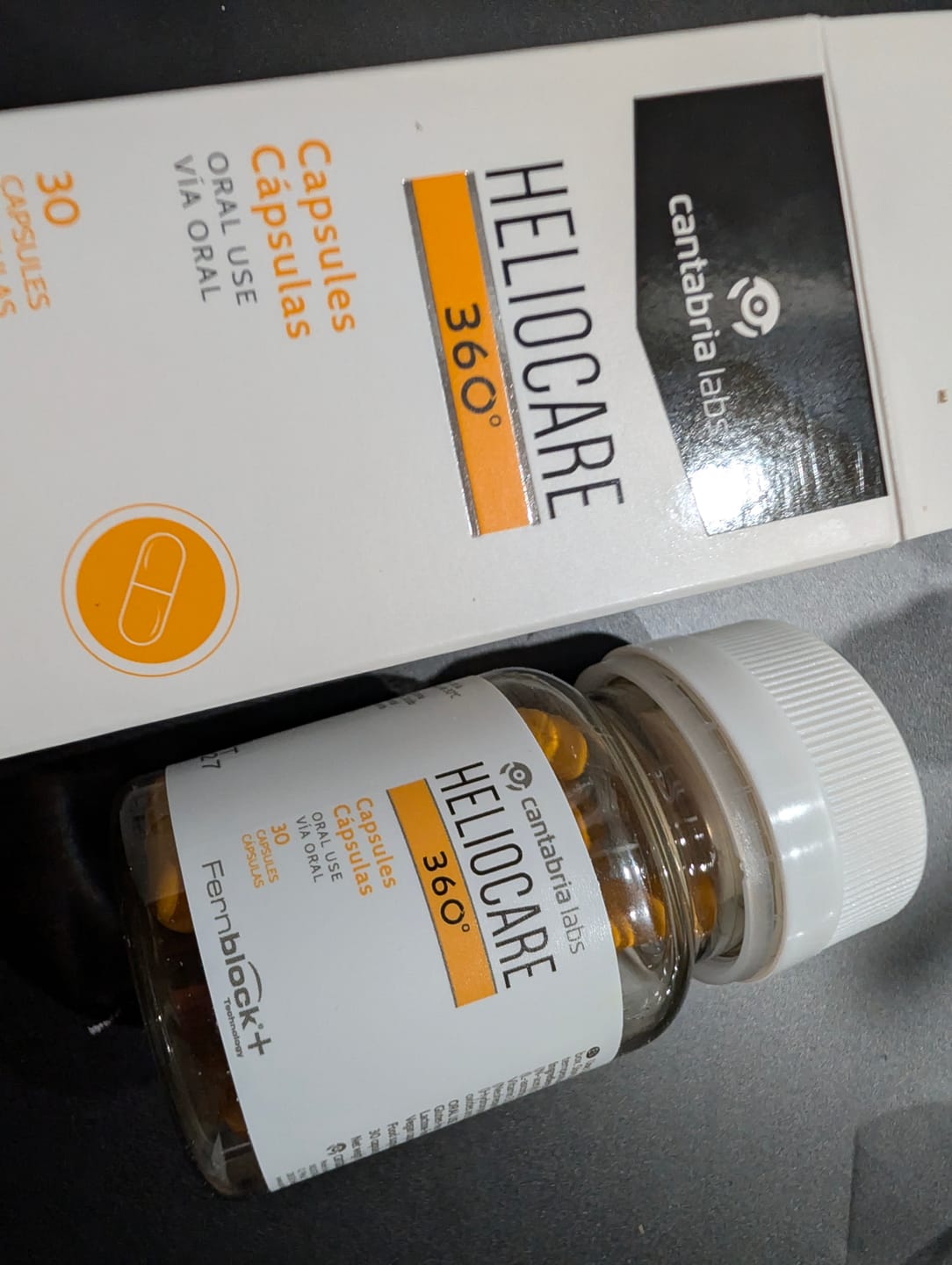 Customer photo review of ヘリオケア360° ORAL（飲む日焼け止め）