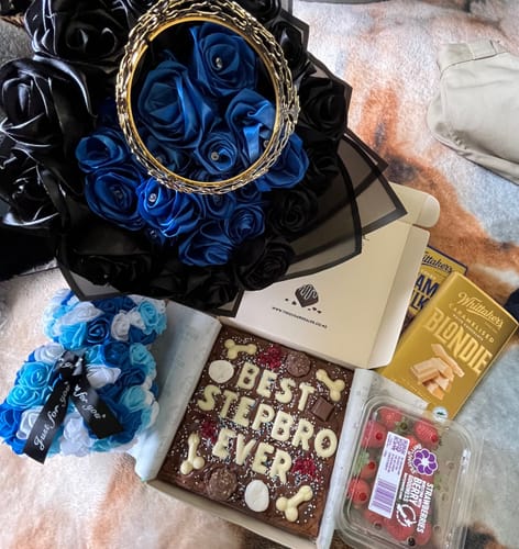 Customer photo review of Custom message dick brownie