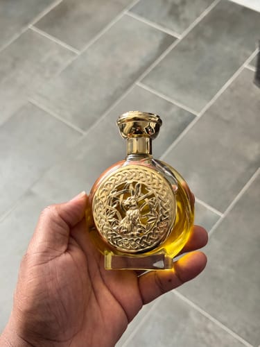 Customer photo review of Boadicea The Victorious Hasu