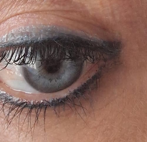 Customer photo review of 114 - Kajal / Eyeliner Champagner
