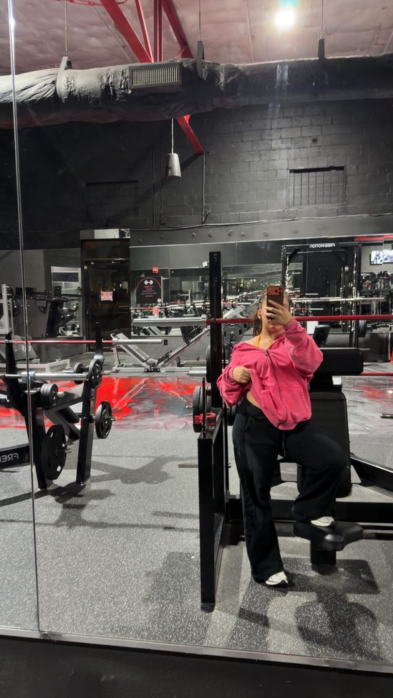 Customer photo review of W533 Flashback Zip Hoodie