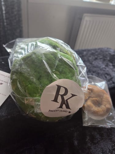 Customer photo review of Pandan White Choco Cookies