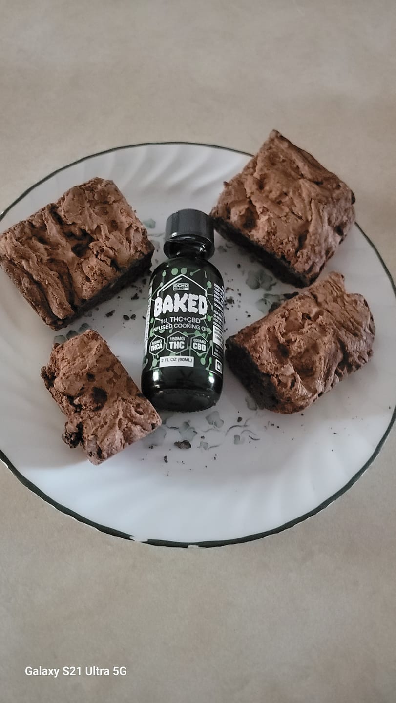 Customer photo review of Baked - 1:1 Infused Cooking Oil