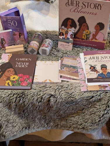 Customer photo review of Her Story Blooms Journal Box
