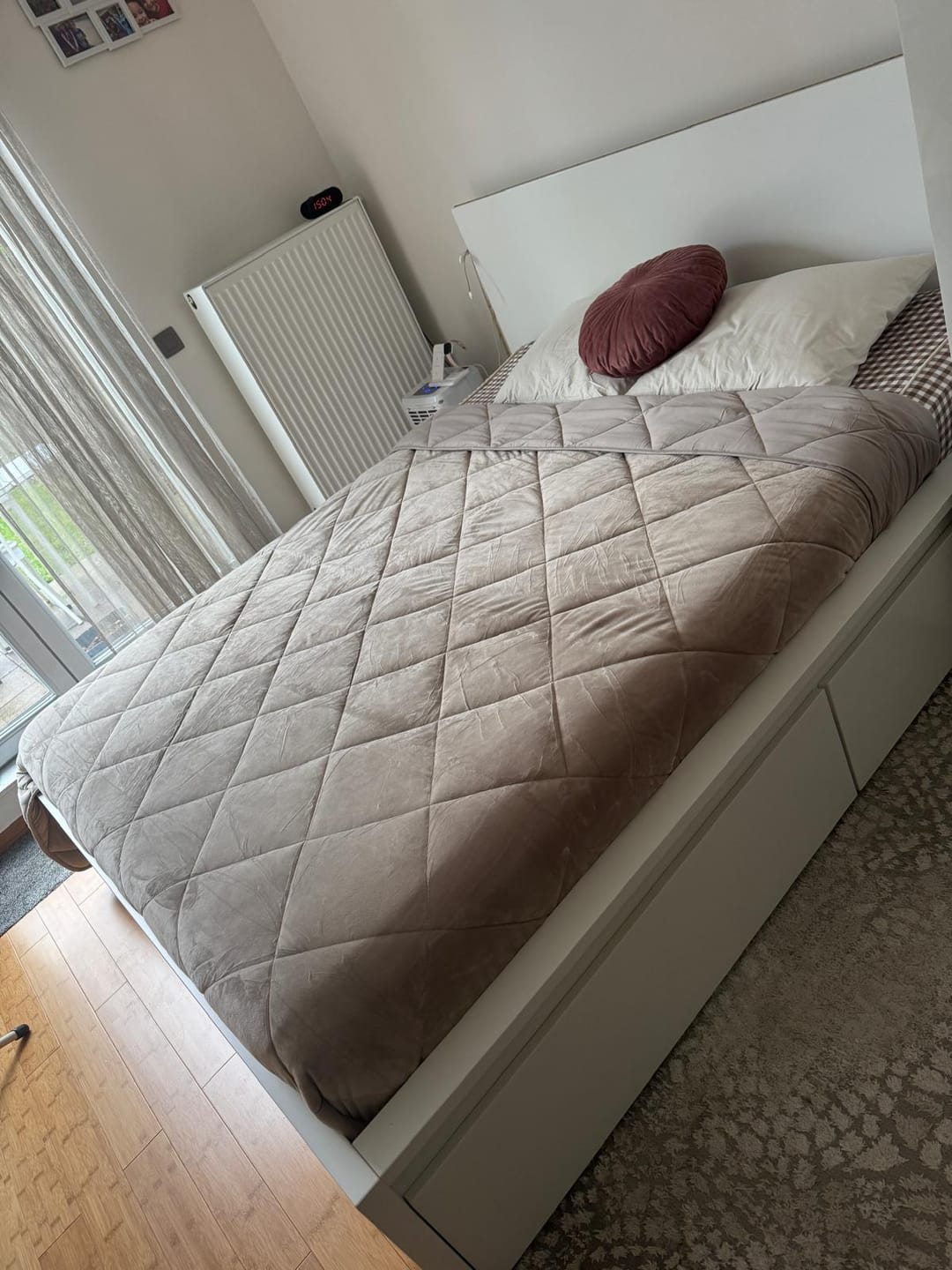 Customer photo review of Dekbed Zonder Overtrek Velvet™ Taupe / Grey