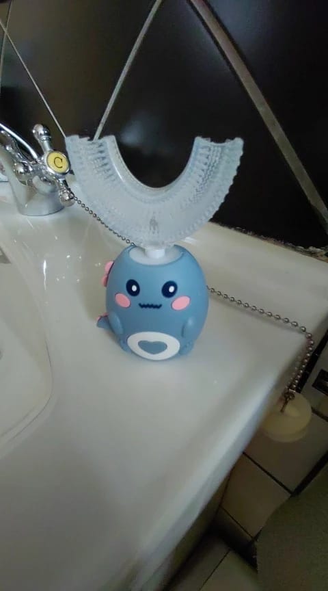Customer photo review of Kids' U-Shaped Electric Toothbrush