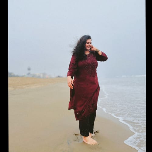 Customer photo review of Chocolate Brown 2 piece Rayon Mukaish set