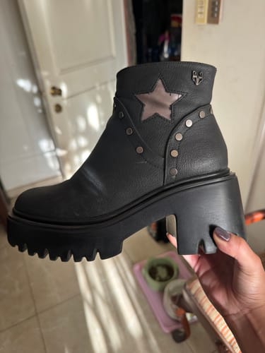 Customer photo review of Botín Negro Mujer 45752