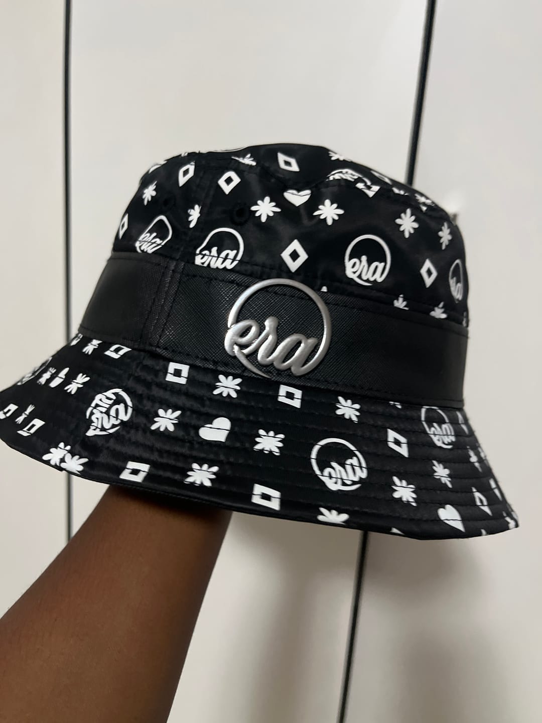 Customer photo review of Billy Bucket Hat