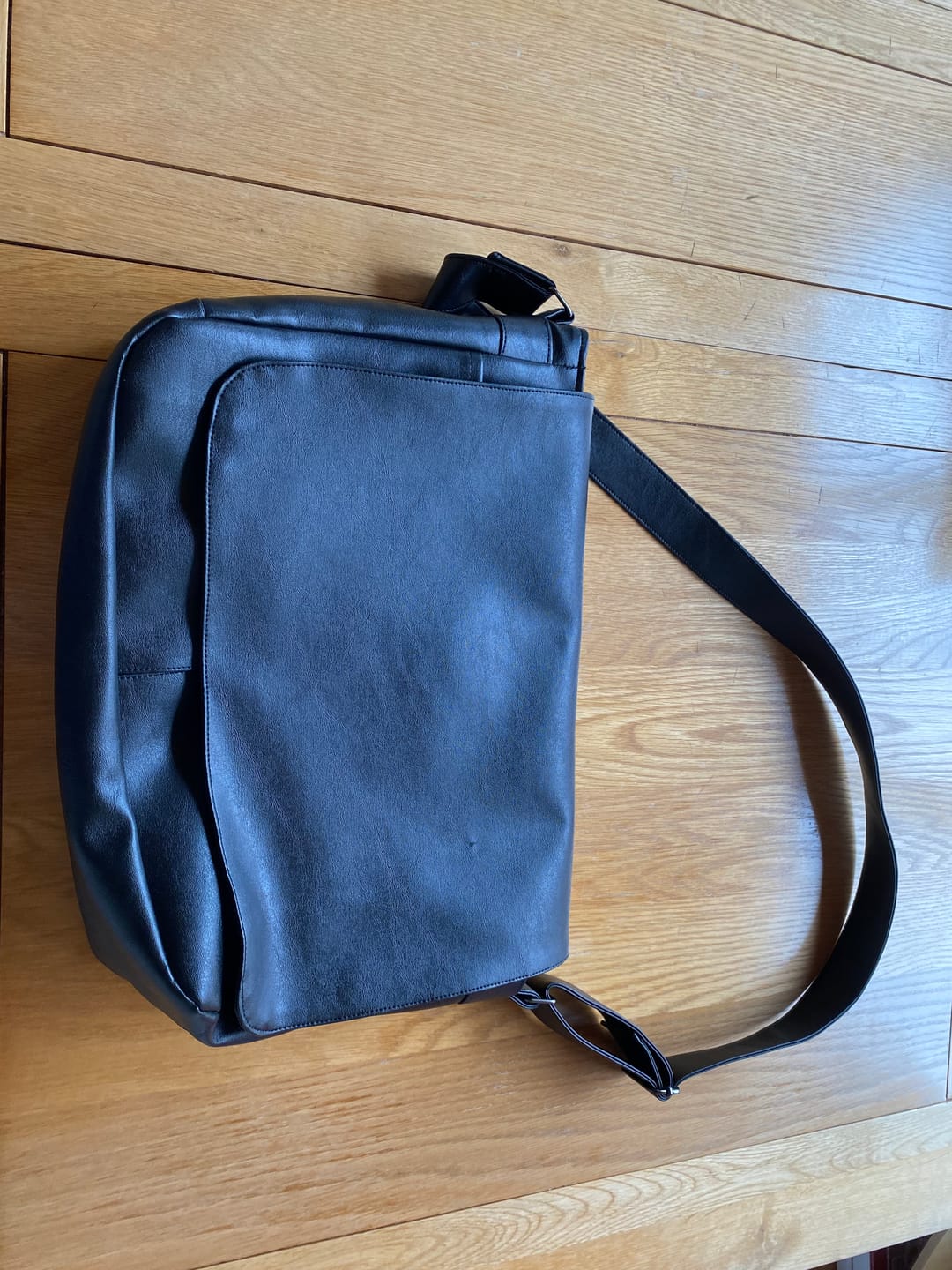Customer photo review of Plain Upholstery Faux Leather Fabric