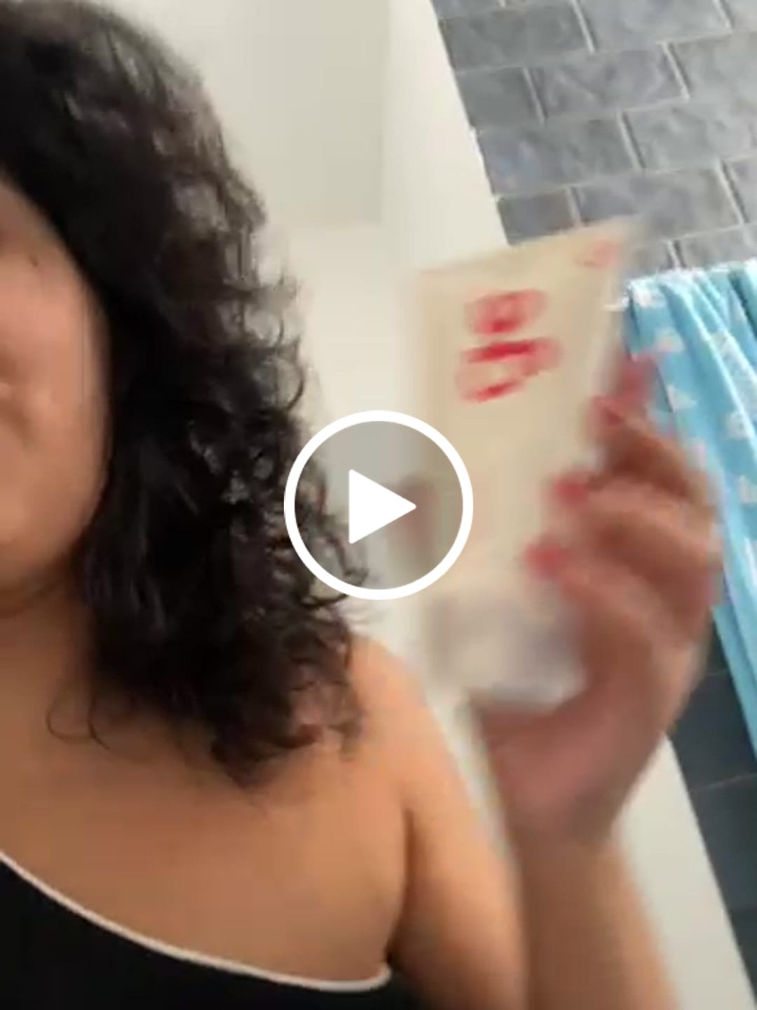 Customer video review of primer liso intacto