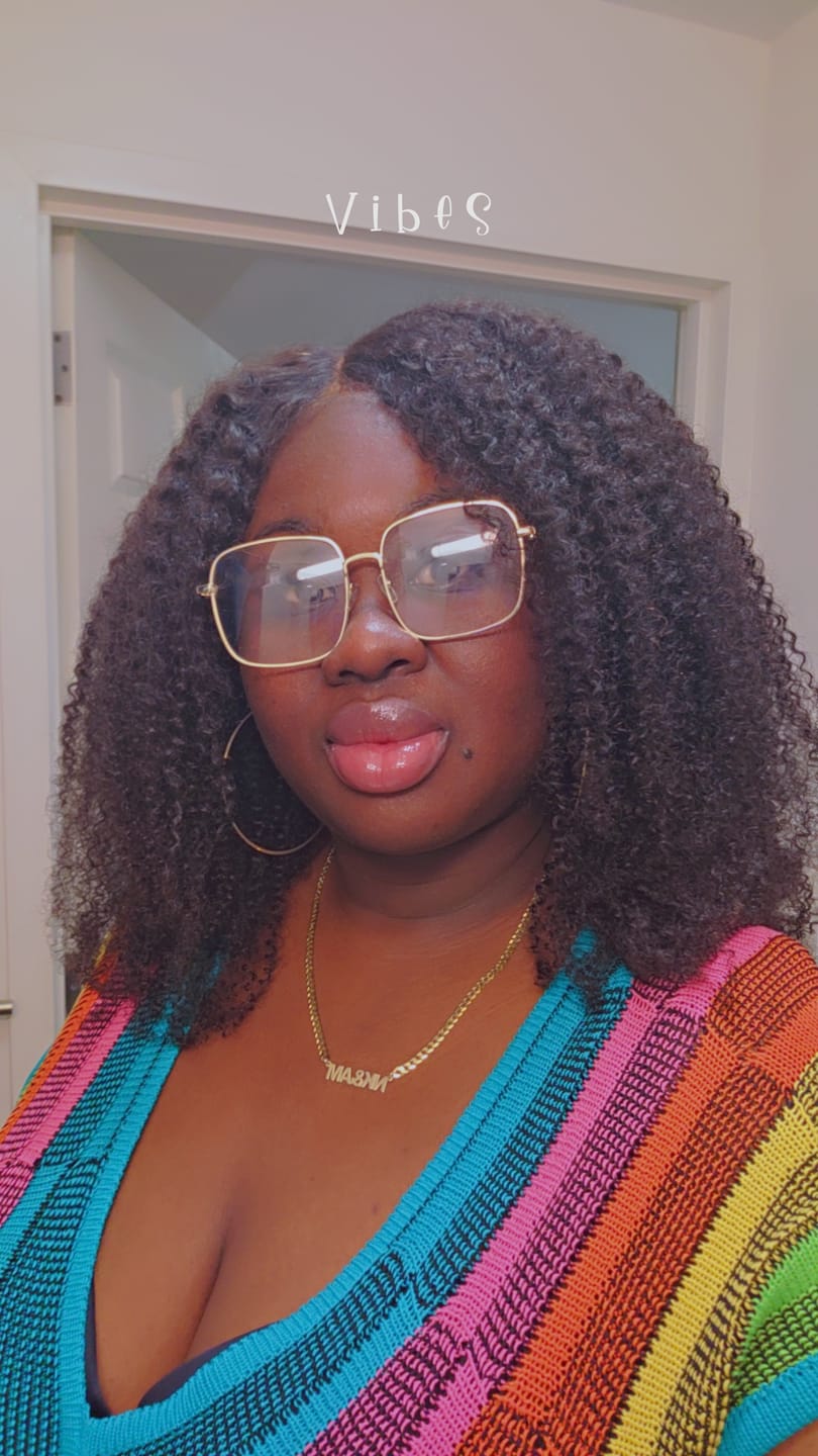 Customer photo review of Wavymy Afro Curly 7x5 HD Lace Closure Wig Pre-bleached Wear & Go Glueless Wigs Dome Cap 180% Density