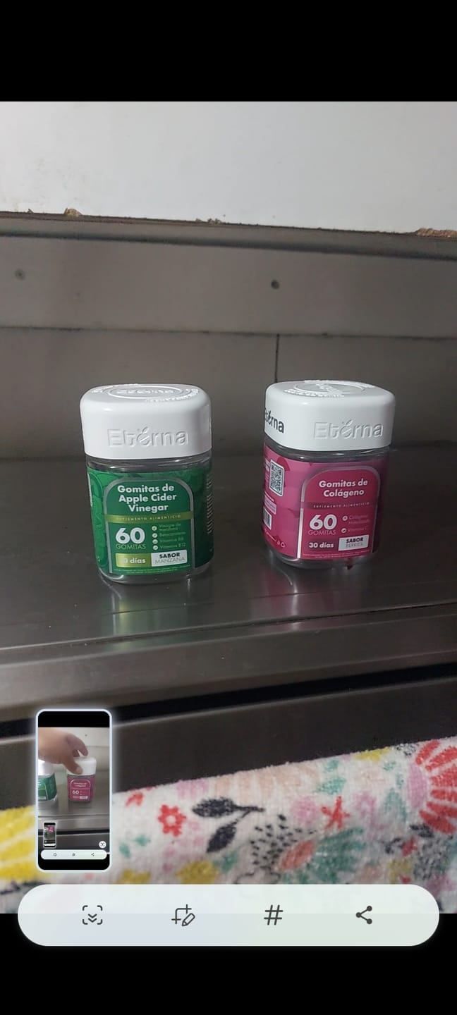 Customer photo review of Gomitas de Vinagre de Manzana | Suscripción