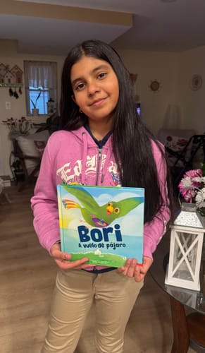 Customer photo review of Bori: A Vuelo de Pájaro | Libro Bilingüe