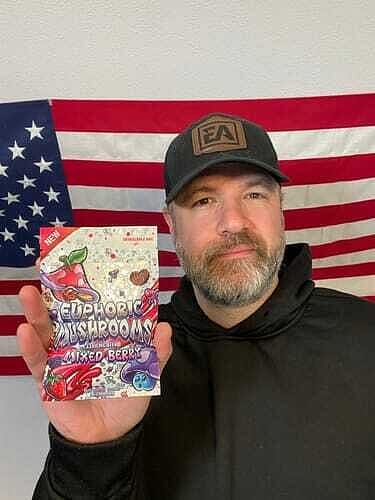 Customer photo review of Euphoric Mushrooms