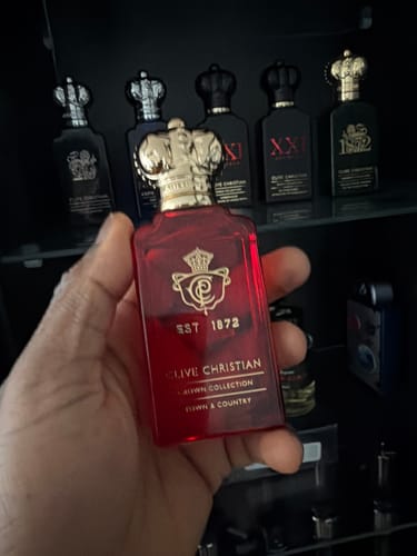 Customer photo review of Clive Christian Town & Country