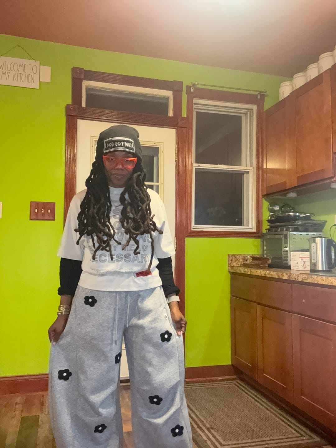 Customer photo review of Aelfric Eden Floral Embroidery Baggy Barrel Sweatpants