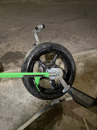 Customer photo review of Rabaconda Street Bike Tire Changer