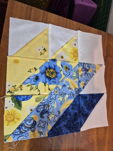 Customer photo review of Month 2 - Block Of The Month - Sunshine Blooms